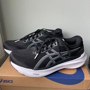 ASICS Women's Black Kayano 30 Shoes